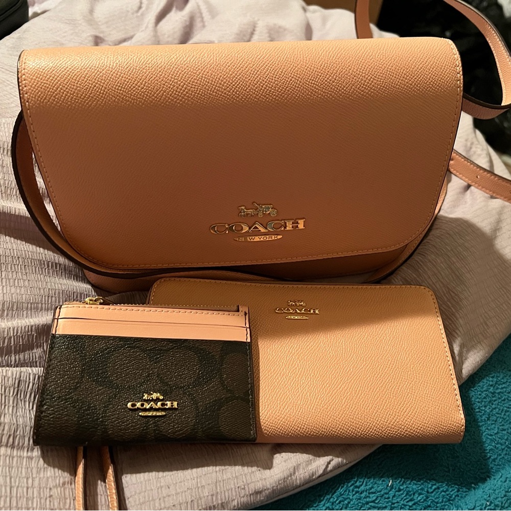 Brynn Crossbody with Card Holder - used once. Matching Wallet is separate.